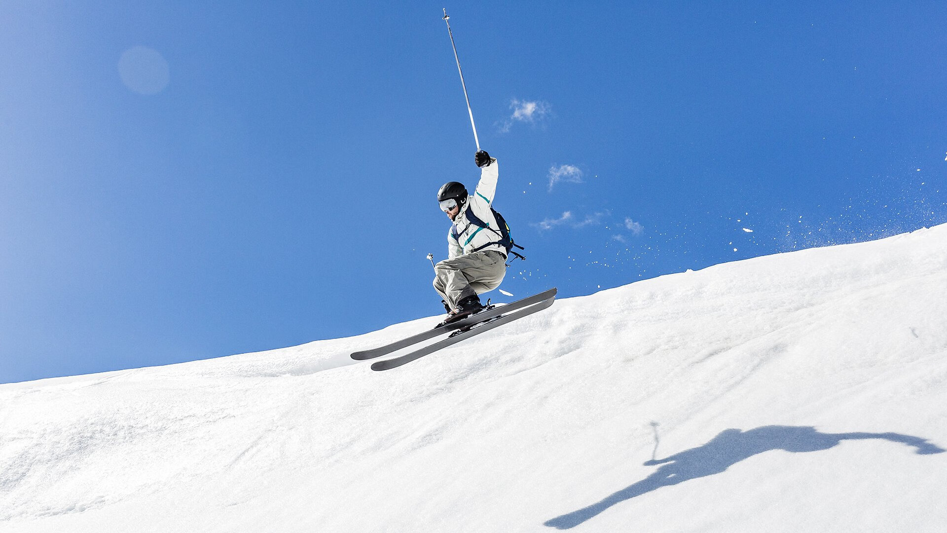 C罗赛事官方推防守新规引利物浦争议,创新之举还是平衡之殇?